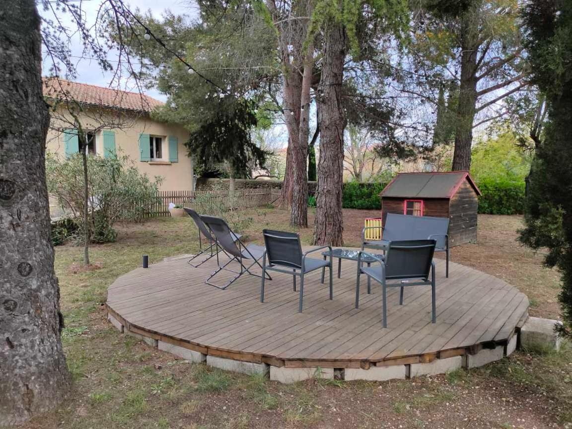 Appartement Avec Grand Jardin Et Parking, Uzès المظهر الخارجي الصورة